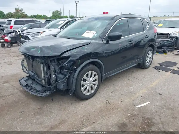 JN8AT2MT7HW391172 2017 NISSAN ROGUE - Image 2