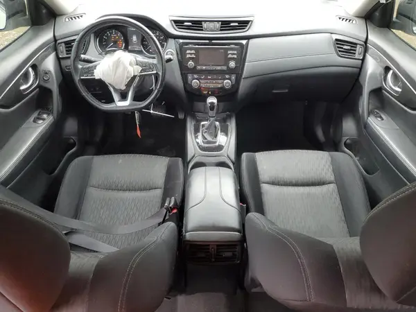 JN8AT2MT7HW393066 2017 NISSAN ROGUE - Image 8