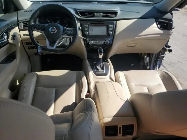 JN8AT2MT7HW393875 2017 NISSAN ROGUE - Image 8