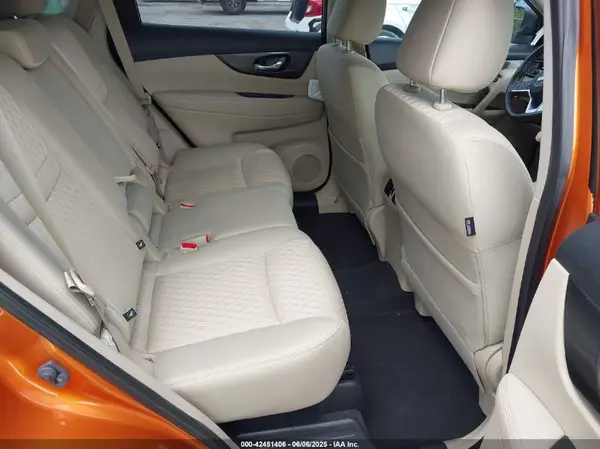 JN8AT2MT7HW395481 2017 NISSAN ROGUE - Image 8