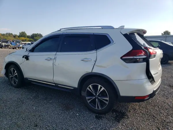JN8AT2MT7HW396808 2017 NISSAN ROGUE - Image 2