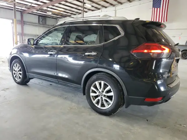 JN8AT2MT7HW397165 2017 NISSAN ROGUE - Image 2