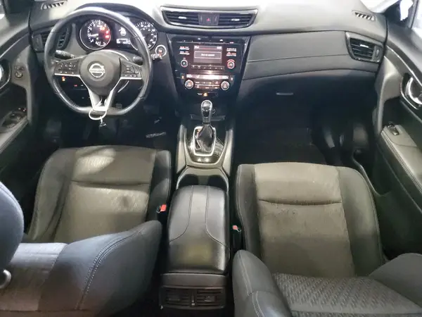 JN8AT2MT7HW397165 2017 NISSAN ROGUE - Image 8