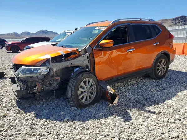 JN8AT2MT7HW397358 2017 NISSAN ROGUE - Image 1