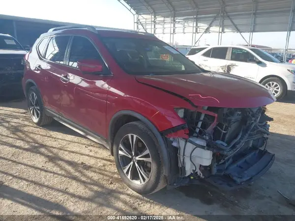 JN8AT2MT7HW400095 2017 NISSAN ROGUE - Image 1
