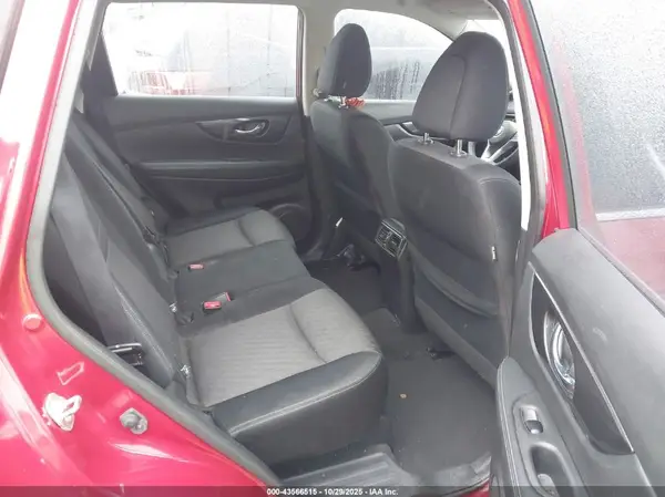 JN8AT2MT7HW400551 2017 NISSAN ROGUE - Image 8