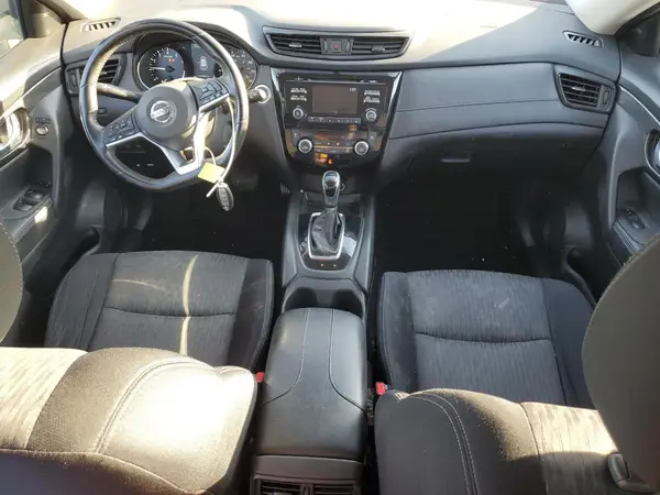 JN8AT2MT7HW401571 2017 NISSAN ROGUE - Image 8