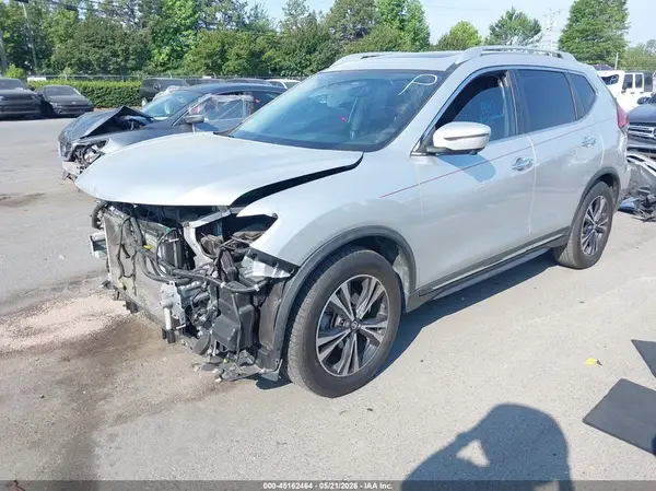 JN8AT2MT7HW402574 2017 NISSAN ROGUE - Image 2