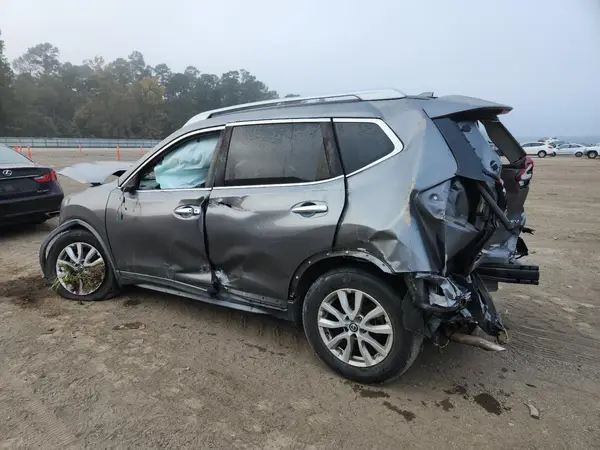 JN8AT2MT7HW403305 2017 NISSAN ROGUE - Image 2