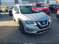 JN8AT2MT7HW404020 2017 NISSAN ROGUE
