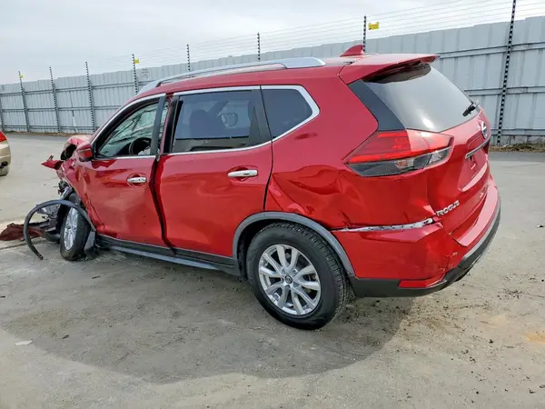 JN8AT2MT7HW405801 2017 NISSAN ROGUE - Image 2
