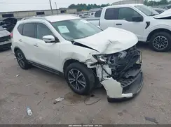 JN8AT2MT7HW408262 2017 NISSAN ROGUE