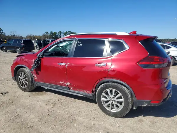 JN8AT2MT7HW408651 2017 NISSAN ROGUE - Image 2