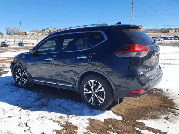 JN8AT2MT7JW451960 2018 NISSAN ROGUE - Image 2