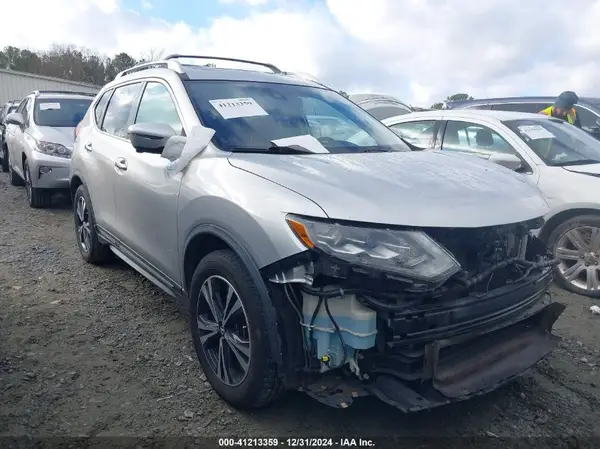 JN8AT2MT7JW455622 2018 NISSAN ROGUE - Image 1