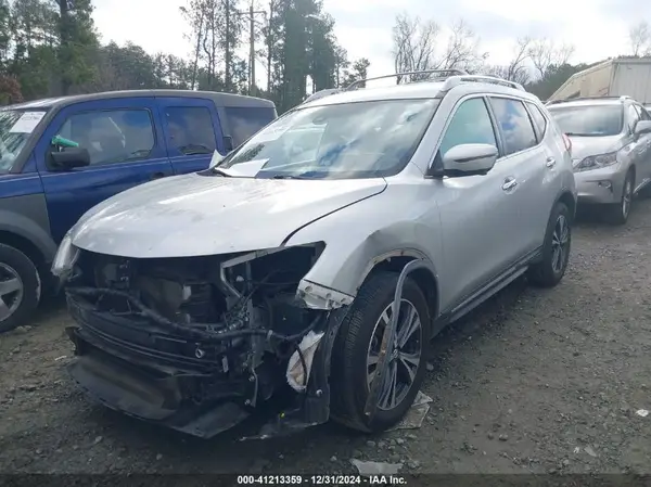 JN8AT2MT7JW455622 2018 NISSAN ROGUE - Image 2