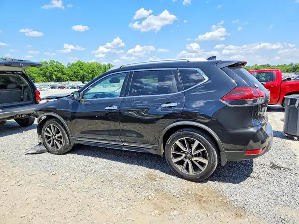 JN8AT2MT7JW460710 2018 NISSAN ROGUE - Image 2