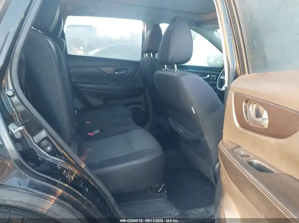 JN8AT2MT7JW461615 2018 NISSAN ROGUE - Image 8