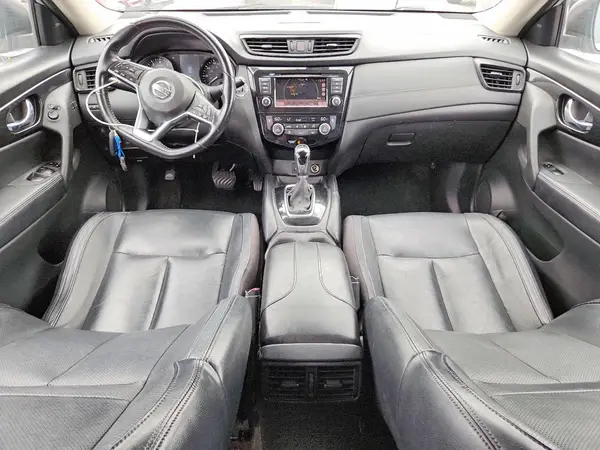 JN8AT2MT7JW463011 2018 NISSAN ROGUE - Image 8