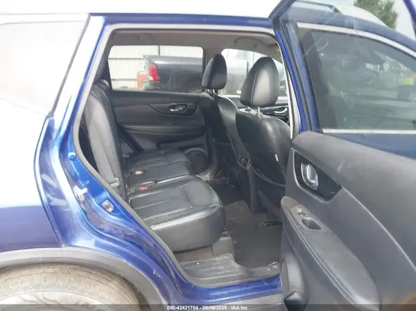 JN8AT2MT7JW464837 2018 NISSAN ROGUE - Image 8