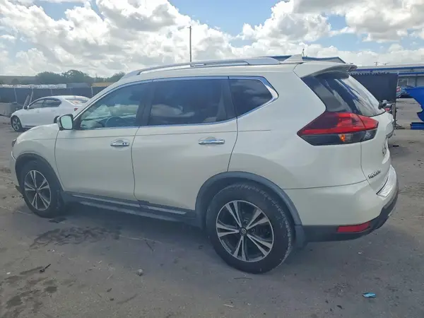 JN8AT2MT7JW466345 2018 NISSAN ROGUE - Image 2
