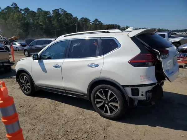 JN8AT2MT7JW467303 2018 NISSAN ROGUE - Image 2