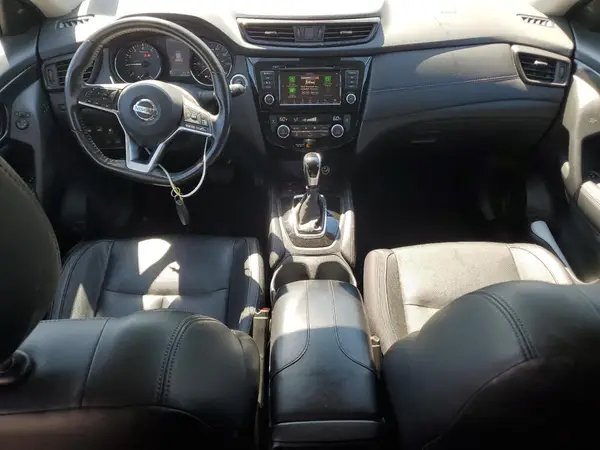 JN8AT2MT7JW467303 2018 NISSAN ROGUE - Image 8