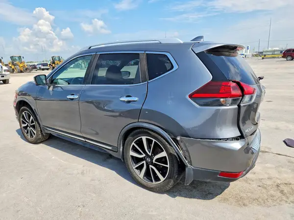 JN8AT2MT7JW467396 2018 NISSAN ROGUE - Image 2