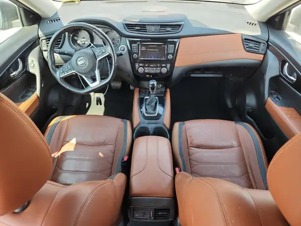 JN8AT2MT7JW467396 2018 NISSAN ROGUE - Image 8