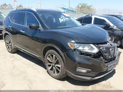 JN8AT2MT7JW467737 2018 NISSAN ROGUE