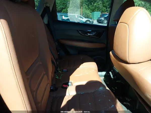 JN8AT2MT7JW469326 2018 NISSAN ROGUE - Image 8
