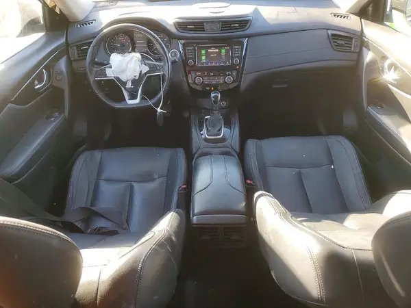 JN8AT2MT7JW470251 2018 NISSAN ROGUE - Image 8