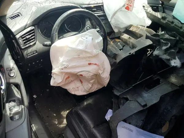 JN8AT2MT7JW489172 2018 NISSAN ROGUE - Image 8