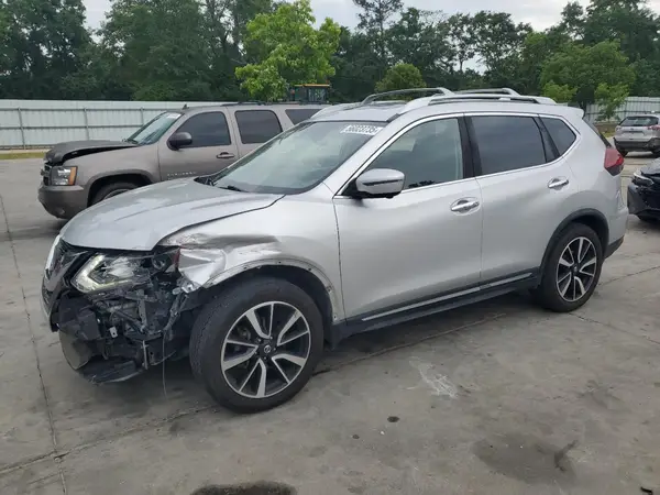 JN8AT2MT7JW492055 2018 NISSAN ROGUE - Image 1