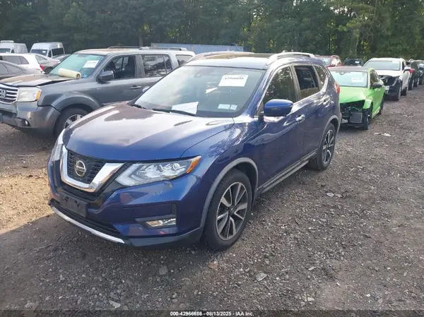JN8AT2MT7JW492363 2018 NISSAN ROGUE - Image 2