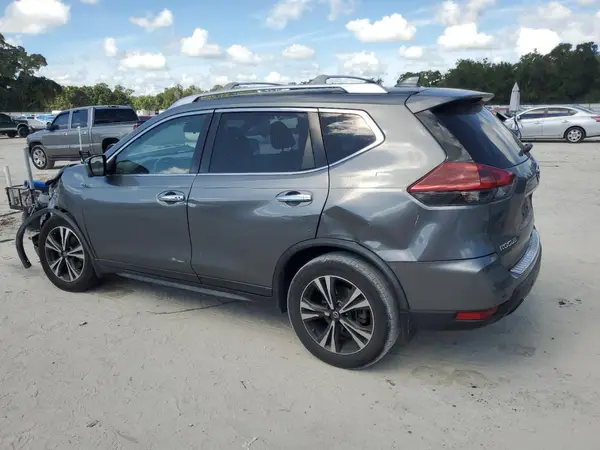 JN8AT2MT7KW250173 2019 NISSAN ROGUE - Image 2
