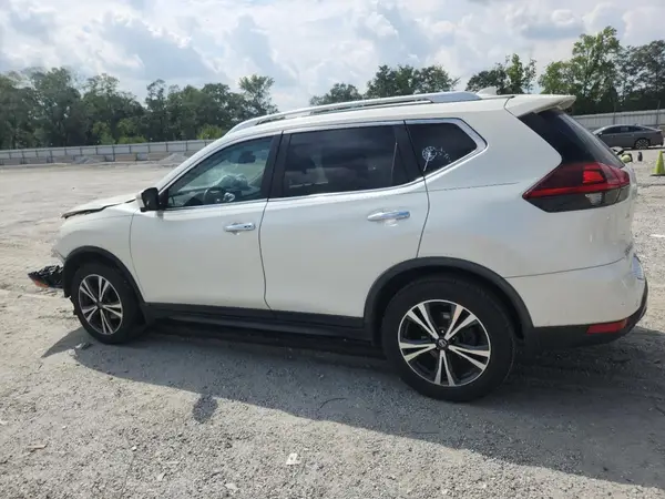 JN8AT2MT7KW253249 2019 NISSAN ROGUE - Image 2