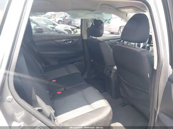 JN8AT2MT7KW261531 2019 NISSAN ROGUE - Image 8