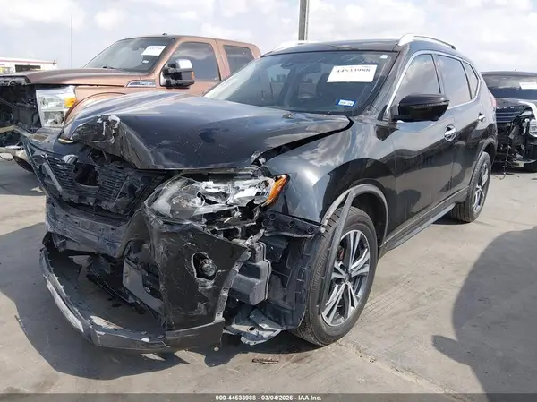 JN8AT2MT7KW266003 2019 NISSAN ROGUE - Image 2