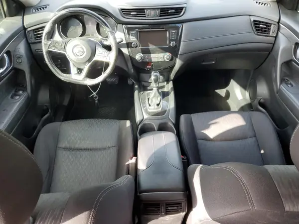 JN8AT2MT7KW266647 2019 NISSAN ROGUE - Image 8