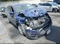 JN8AT2MT7KW268205 2019 NISSAN ROGUE