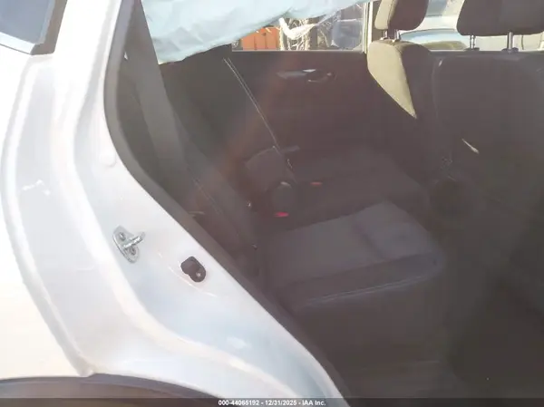 JN8AT2MT7KW502973 2019 NISSAN ROGUE - Image 8