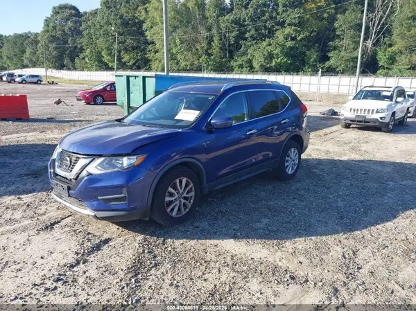 JN8AT2MT7KW503380 2019 NISSAN ROGUE - Image 2