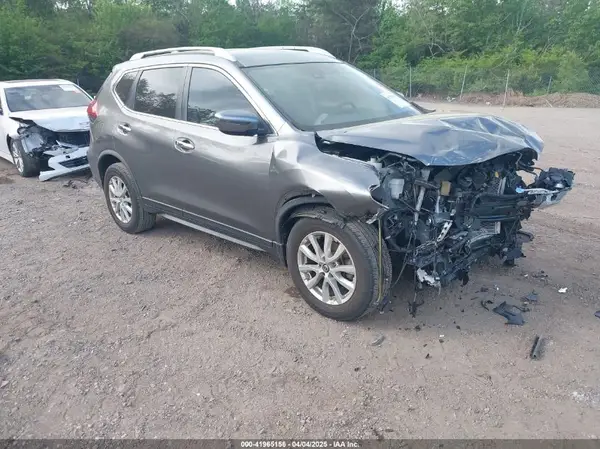 JN8AT2MT7LW010560 2020 NISSAN ROGUE - Image 1
