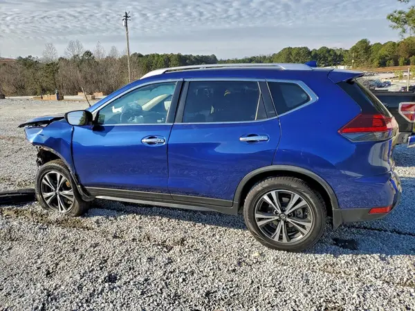 JN8AT2MT7LW015158 2020 NISSAN ROGUE - Image 2