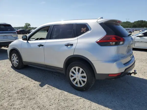 JN8AT2MT7LW032431 2020 NISSAN ROGUE - Image 2