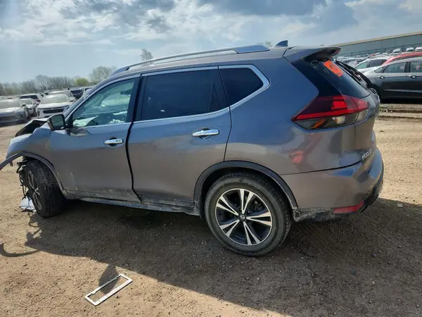 JN8AT2MT7LW035653 2020 NISSAN ROGUE - Image 2