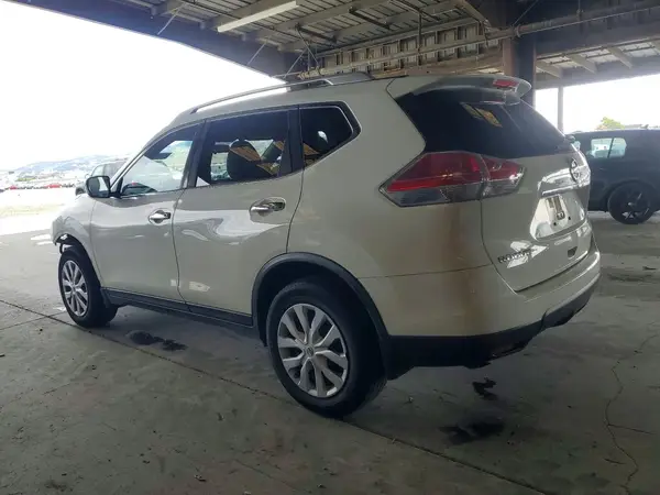 JN8AT2MT8GW002456 2016 NISSAN ROGUE - Image 2
