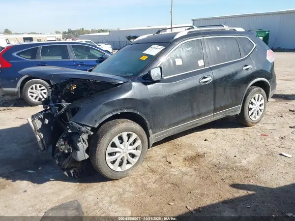 JN8AT2MT8GW004045 2016 NISSAN ROGUE - Image 2