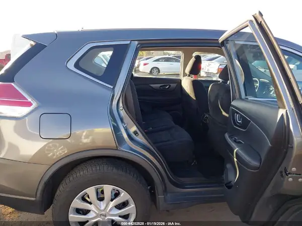 JN8AT2MT8GW009293 2016 NISSAN ROGUE - Image 8